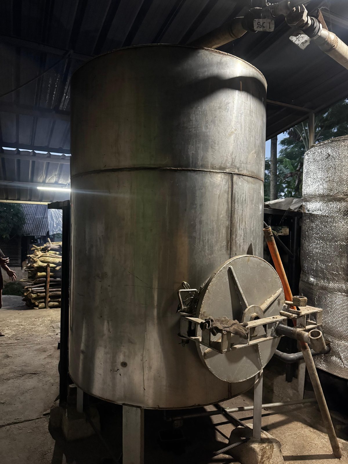 Patchouli distillation vessel